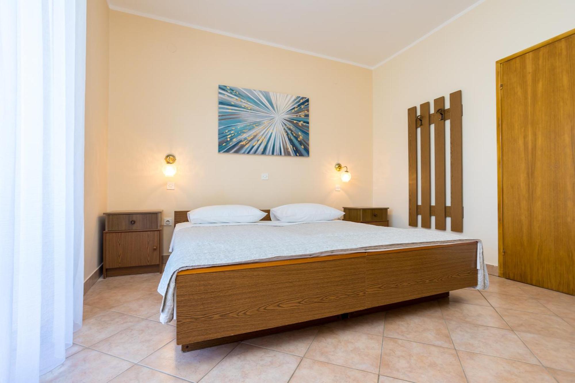 Apartments And Rooms Kod Keti Malinska Exterior photo