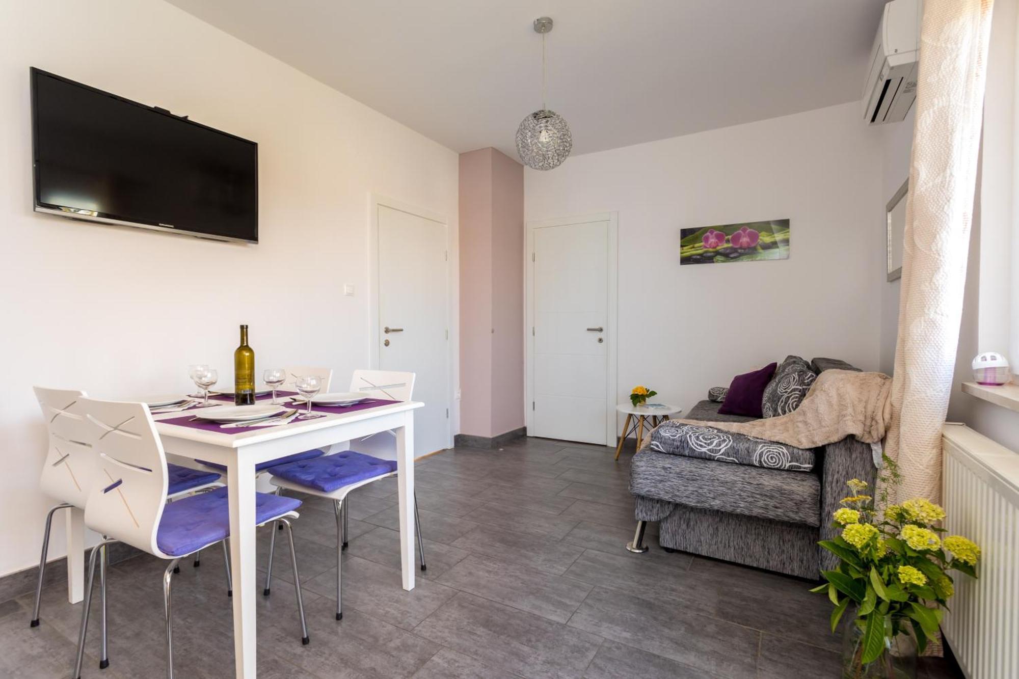 Apartments And Rooms Kod Keti Malinska Exterior photo